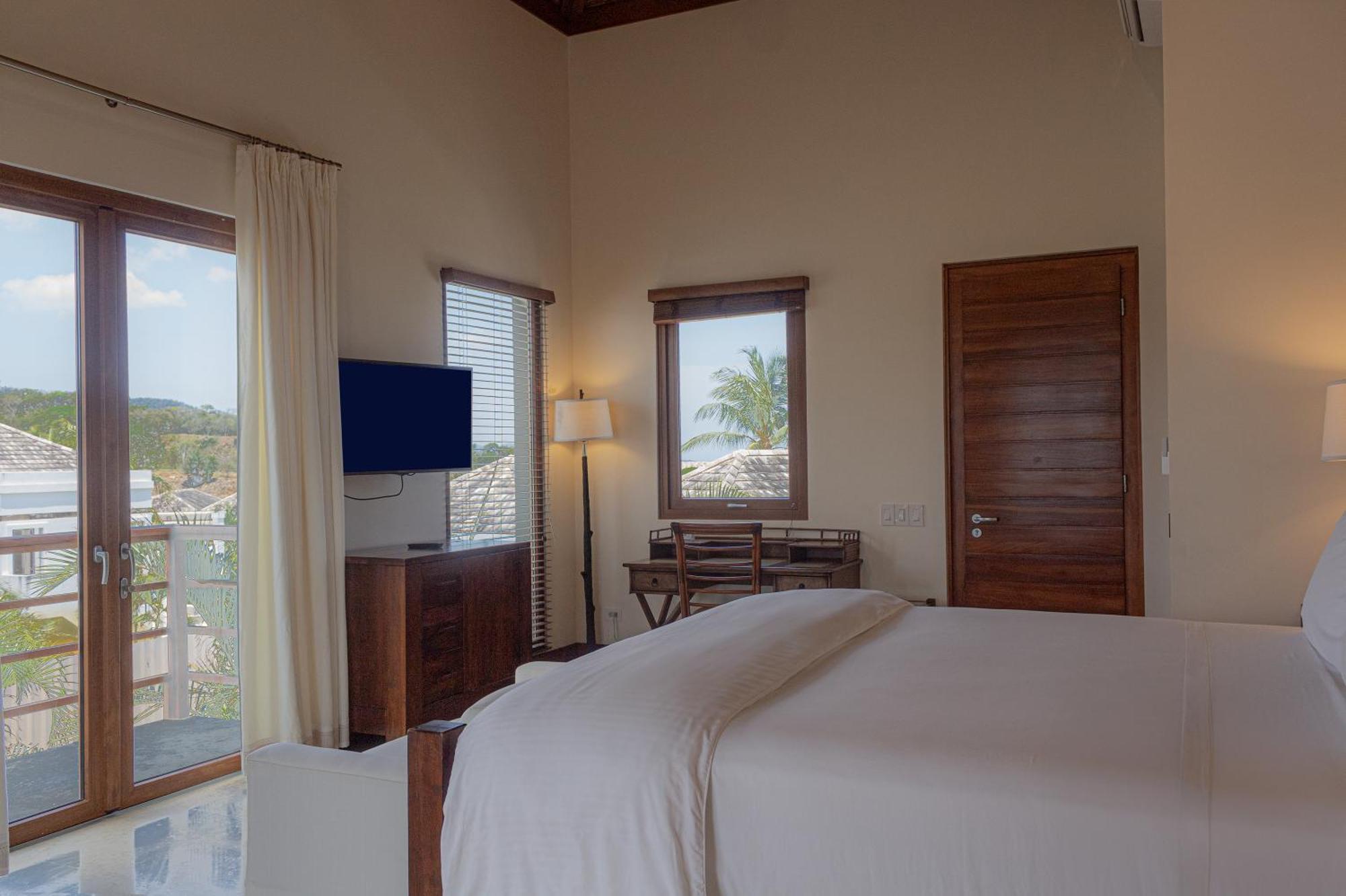 Las Verandas Hotel & Villas First Bight Екстериор снимка