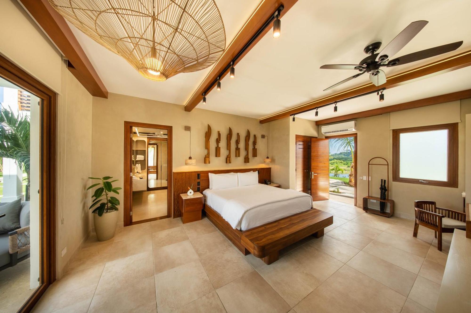 Las Verandas Hotel & Villas First Bight Екстериор снимка