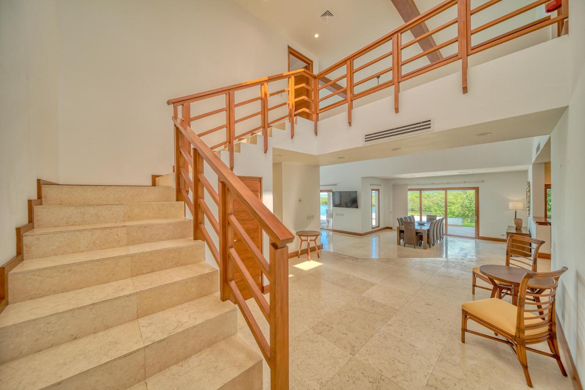 Las Verandas Hotel & Villas First Bight Екстериор снимка