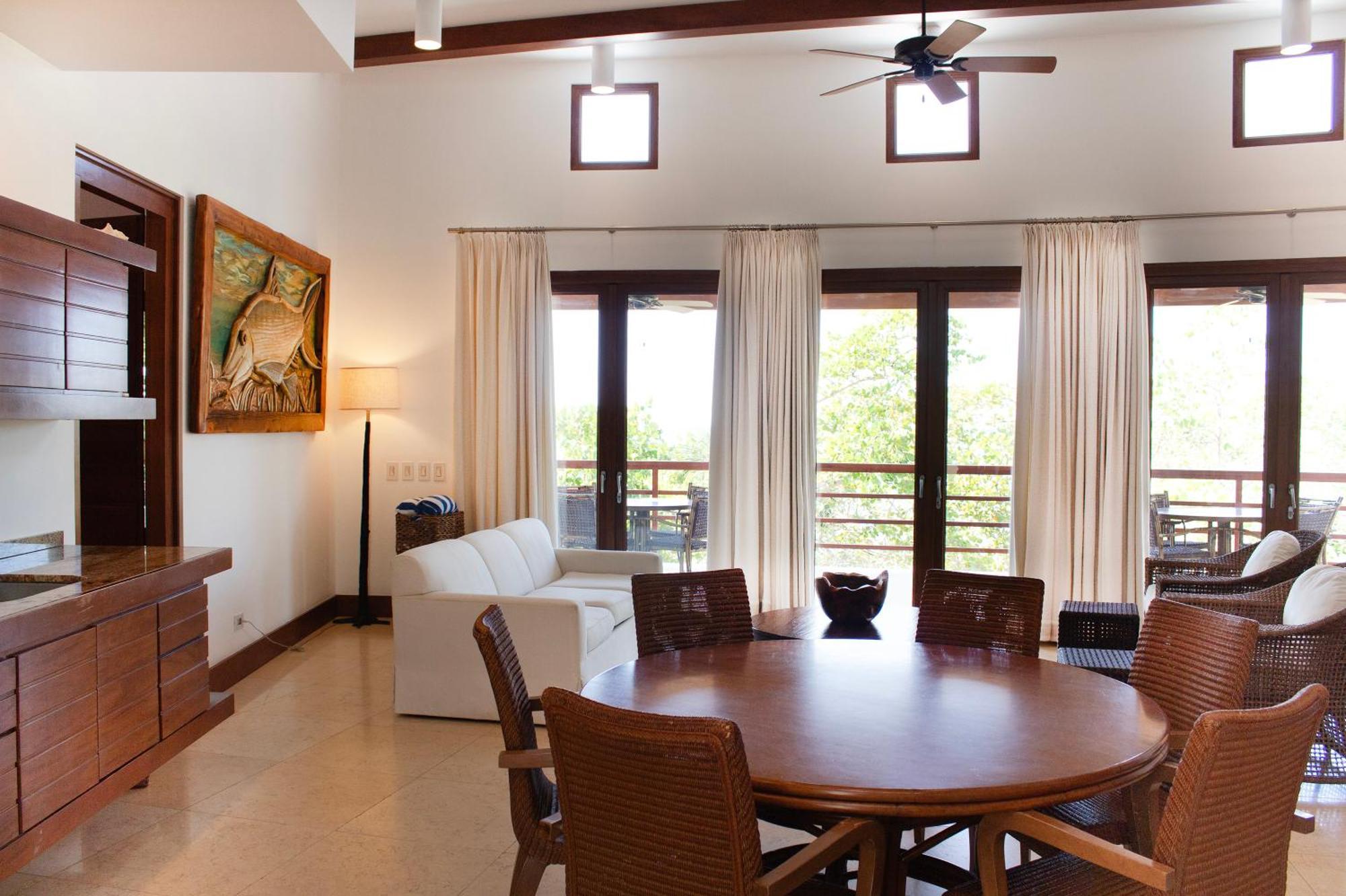 Las Verandas Hotel & Villas First Bight Екстериор снимка